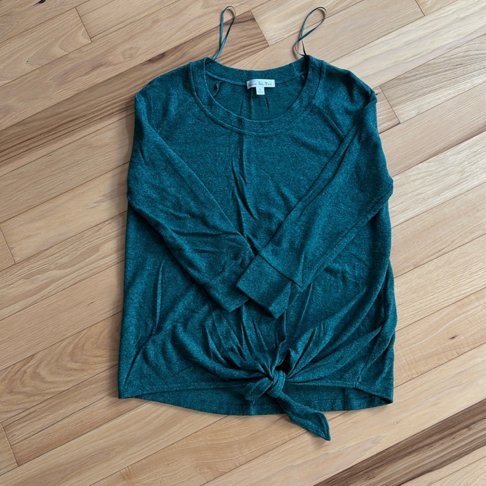 Nine Britton top